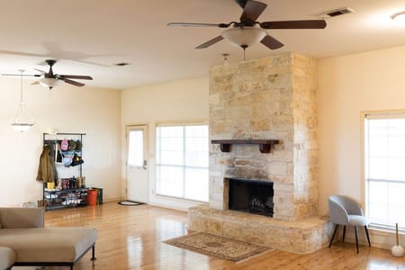 Cuero, TX 77954 DeWitt County