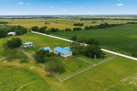 Mount Calm, TX 76673 Hill County