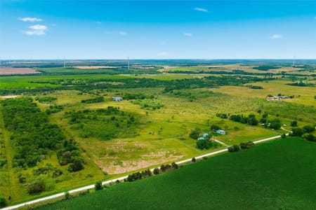 Mount Calm, TX 76673 Hill County