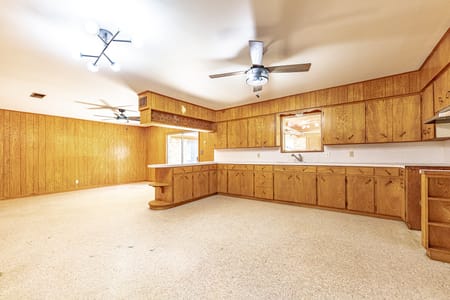 Shiner, TX 77984 Lavaca County