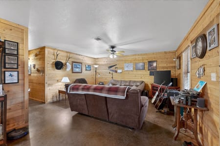 Cleburne, TX 76031 Johnson County