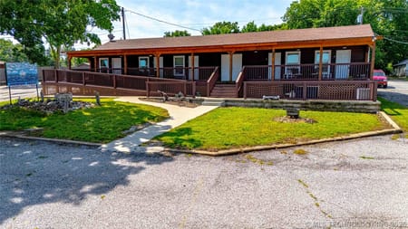 Grove, OK 74344 Delaware County