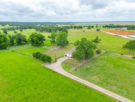 Covington, TX 76636 Hill County