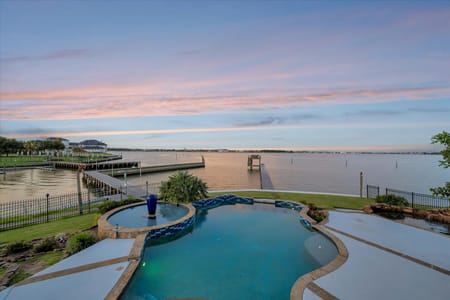 Kemah, TX 77565 Galveston County