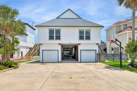 Tiki Island, TX 77554 Galveston County