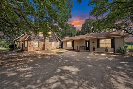 Cleburne, TX 76031 Somervell County