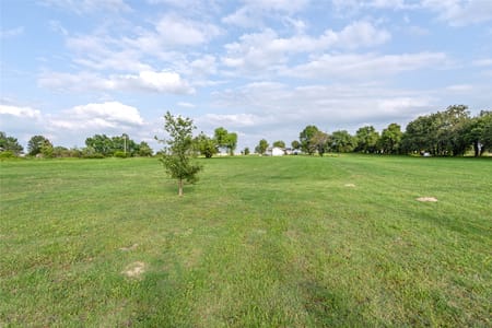 Bowie, TX 76230 Montague County