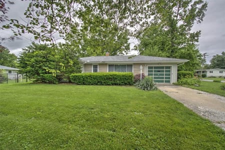 Blue Mound, IL 62513 Macon County