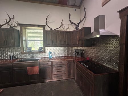 Hallettsville, TX 77964 Colorado County