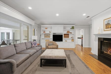 Westover Hills, TX 76107 Tarrant County