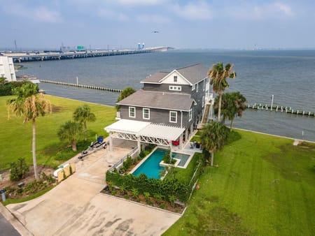 Tiki Island, TX 77554 Galveston County