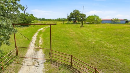 Covington, TX 76636 Hill County