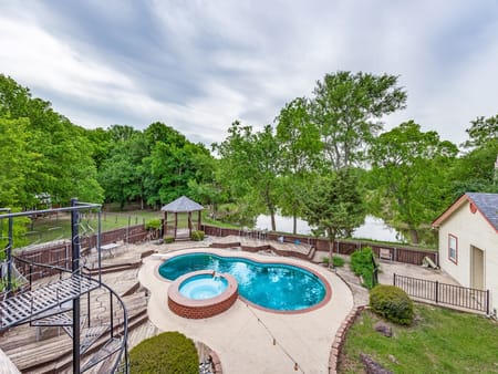 Van Alstyne, TX 75495 Grayson County