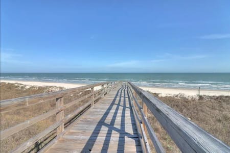 Port Aransas, TX 78373 Nueces County