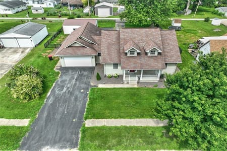 Assumption, IL 62510 Christian County