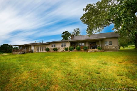 Muldrow, OK 74948 Sequoyah County
