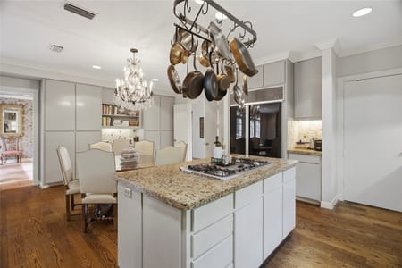 Fort Worth, TX 76107 Tarrant County