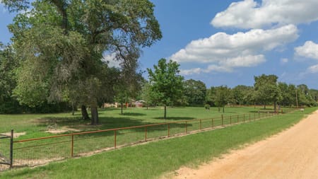 Rockdale, TX 76567 Milam County