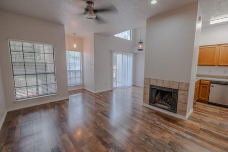 Euless, TX 76039 Tarrant County