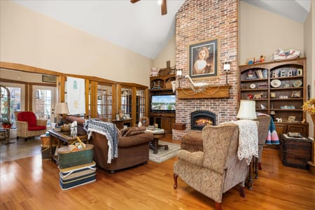 Granbury, TX 76049 Hood County