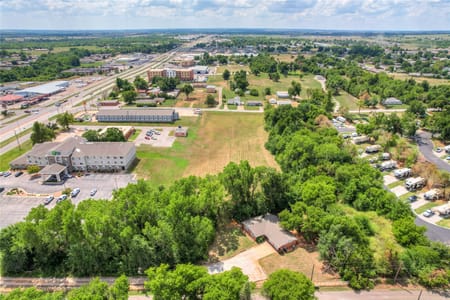 Chickasha, OK 73018 Grady County