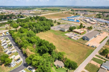 Chickasha, OK 73018 Grady County