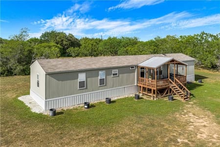 Cuero, TX 77954 DeWitt County