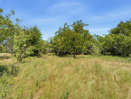 Bowie, TX 76230 Montague County