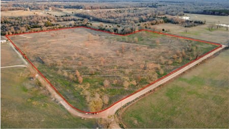 Como, TX 75431 Hopkins County
