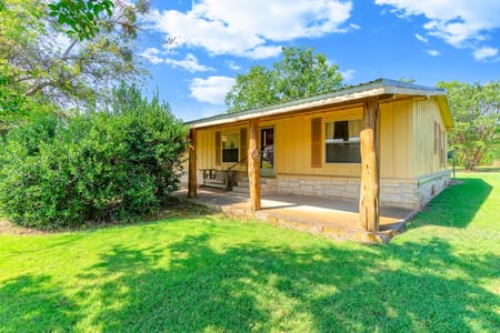 Covington, TX 76636 Hill County