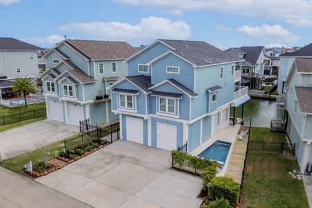 Tiki Island, TX 77554 Galveston County