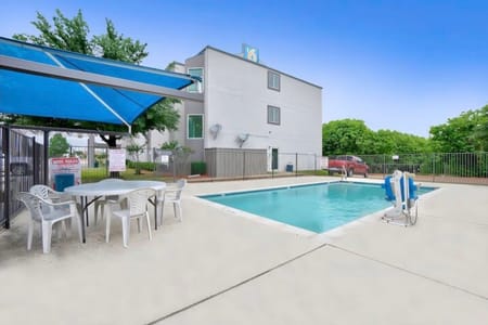 Benbrook, TX 76126 Tarrant County
