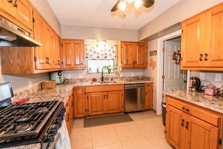 Nocona, TX 76255 Montague County