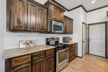 Moore, OK 73160 Cleveland County