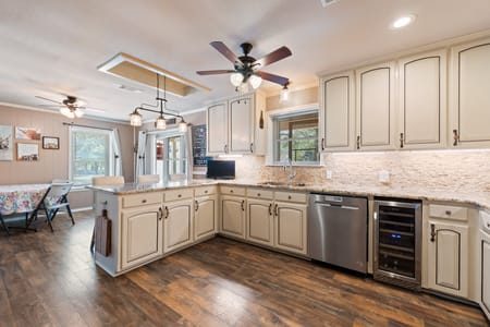 Alvarado, TX 76009 Johnson County