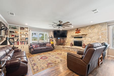 Alvarado, TX 76009 Johnson County