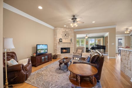 Granbury, TX 76049 Hood County