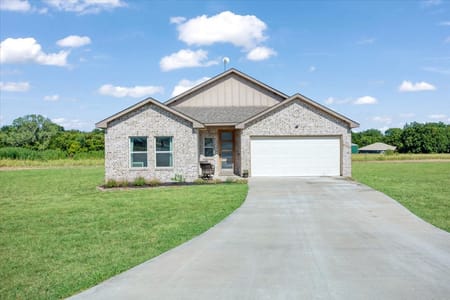 Trenton, TX 75490 Fannin County