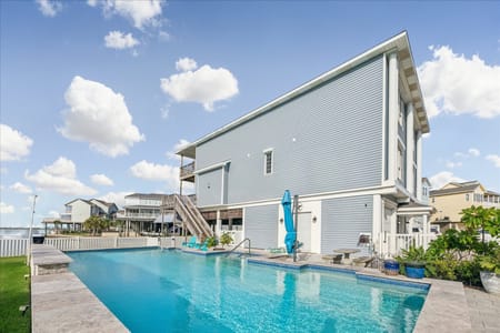 Tiki Island, TX 77554 Galveston County