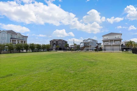 Tiki Island, TX 77554 Galveston County