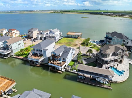 Tiki Island, TX 77554 Galveston County