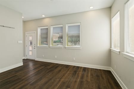 Fort Worth, TX 76104 Tarrant County