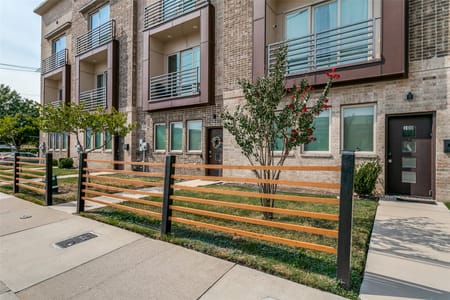 Fort Worth, TX 76104 Tarrant County