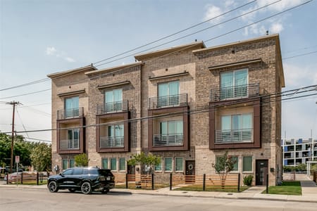 Fort Worth, TX 76104 Tarrant County
