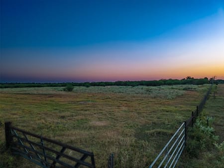 Hallettsville, TX 77964 Lavaca County