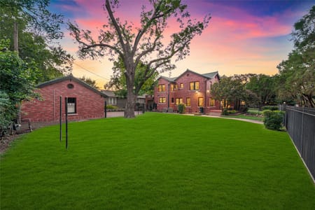 Fort Worth, TX 76110 Tarrant County
