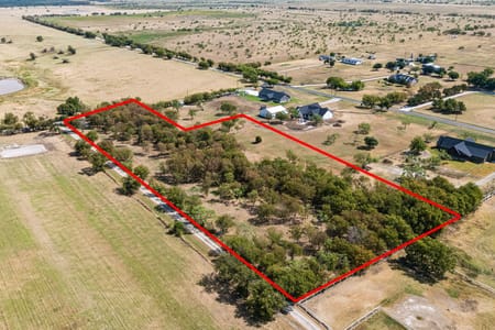 Tioga, TX 76271 Grayson County