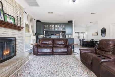 Cleburne, TX 76033 Johnson County