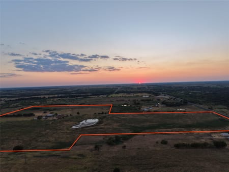 Whitesboro, TX 76273 Grayson County