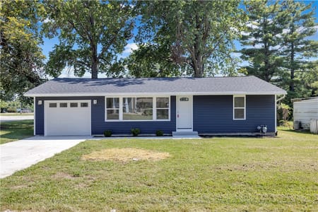 Bethany, IL 61914 Moultrie County